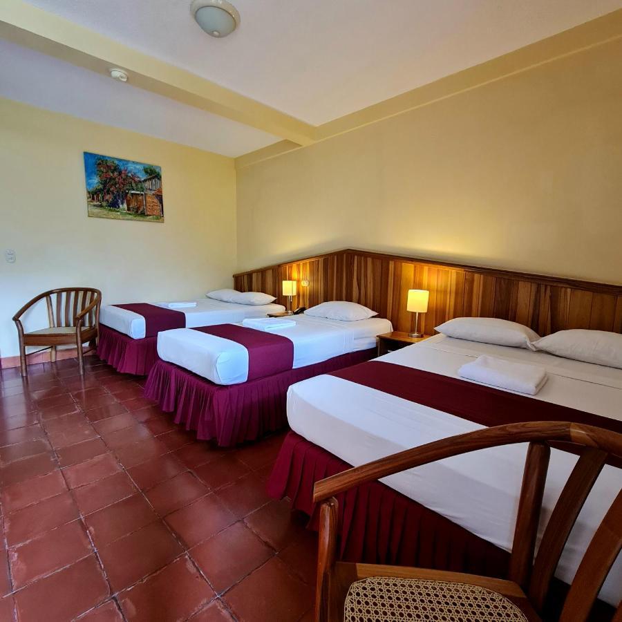 Hotel Austria เลออน ภายนอก รูปภาพ